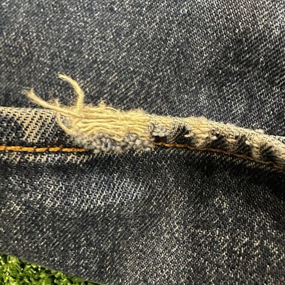 Levi’s 501 Button Fly Men’s Blue Jeans Size 31x34 - Picture 8 of 16